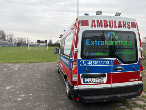 Ambulans Extrakaretka.pl w trasie — transport medyczny z Kotliny Kłodzkiej